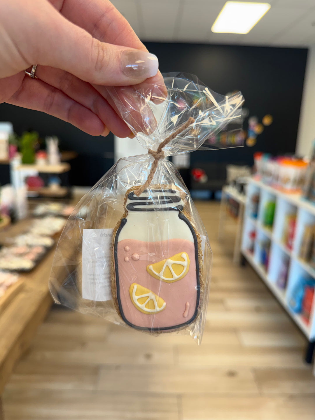 Bakery Table: Single Cookie - Pink Lemonade