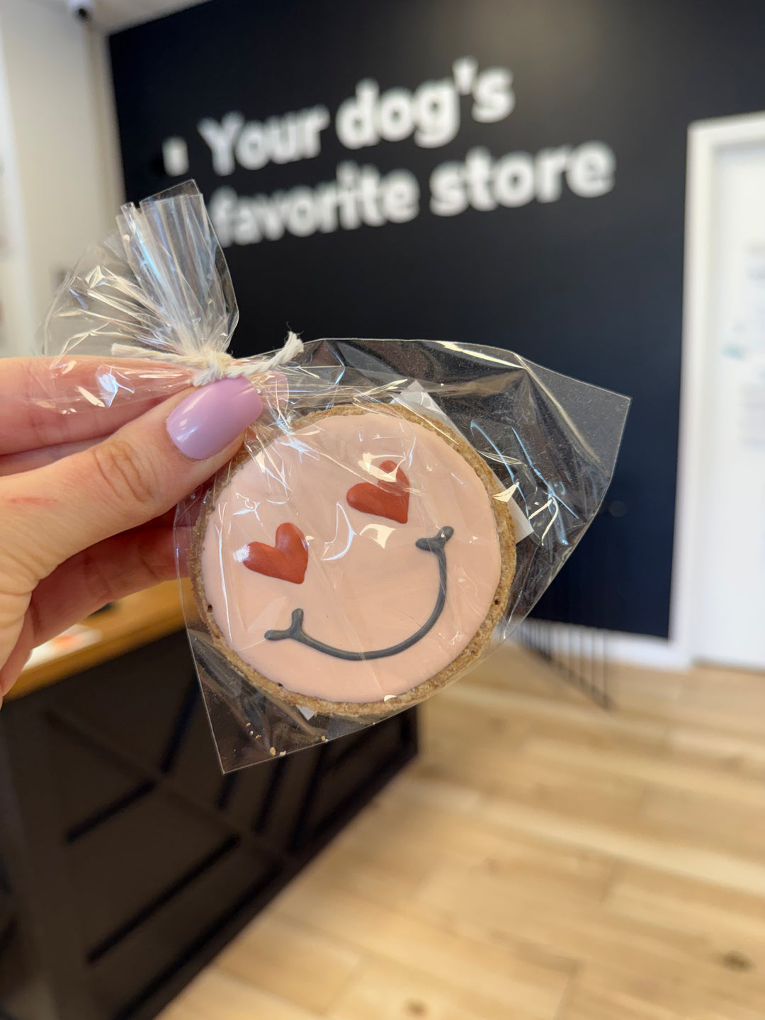 Bakery Table: Heart Eyes Emoji (Single Cookie)