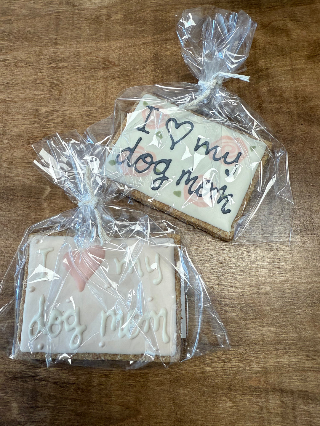 Bakery Table - Dog Mom Cookie