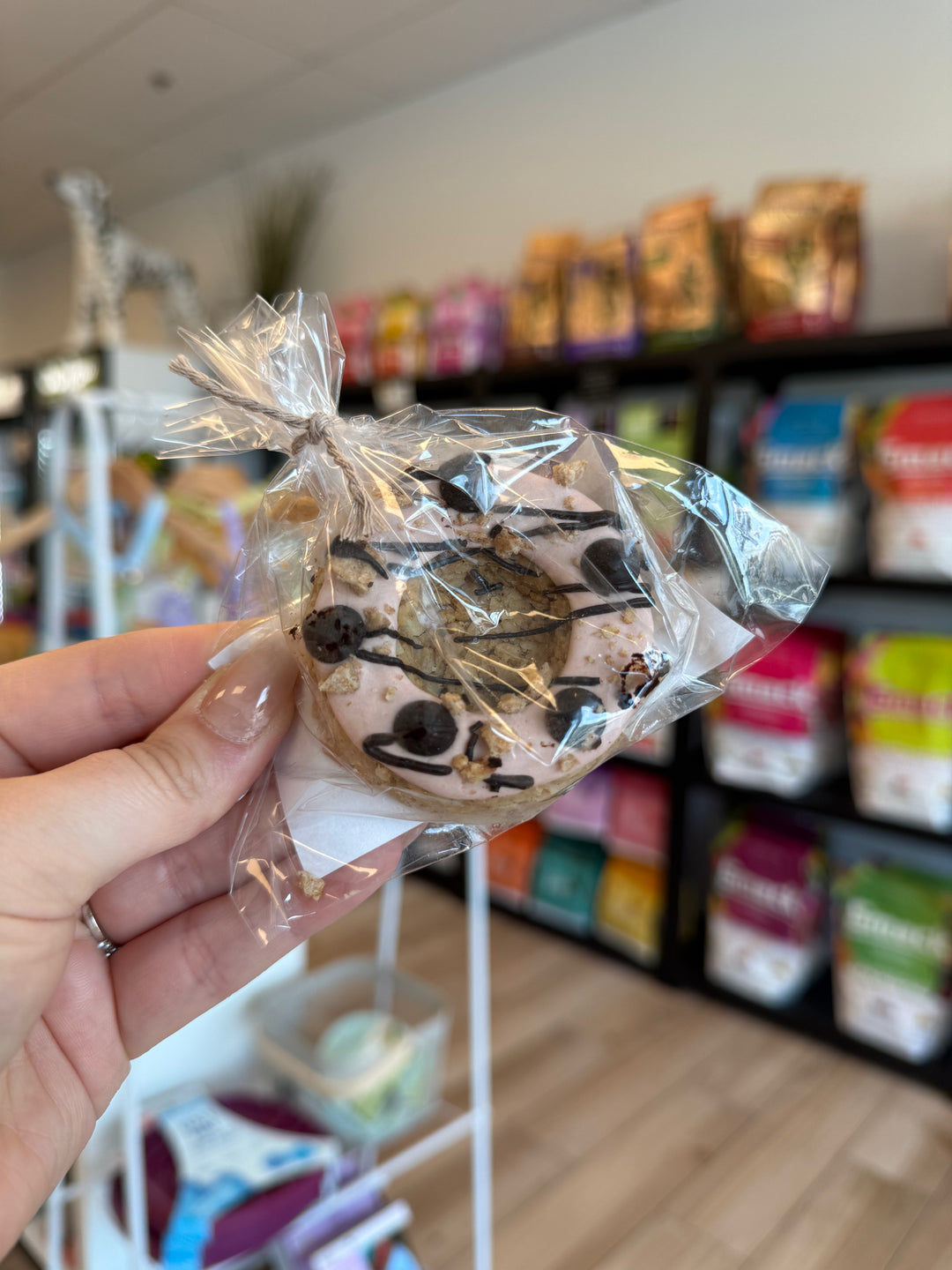 Bakery Table: Single Cookie - Carob Chip Donut