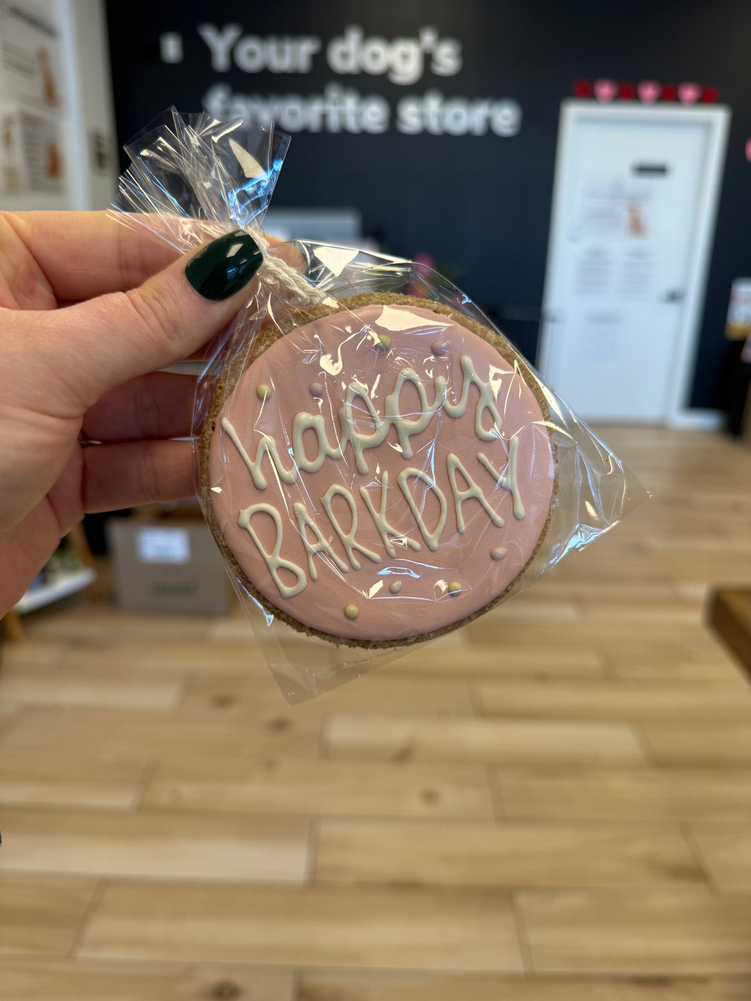 Bakery Table: Single Cookie - Happy Barkday (Pink Circle)