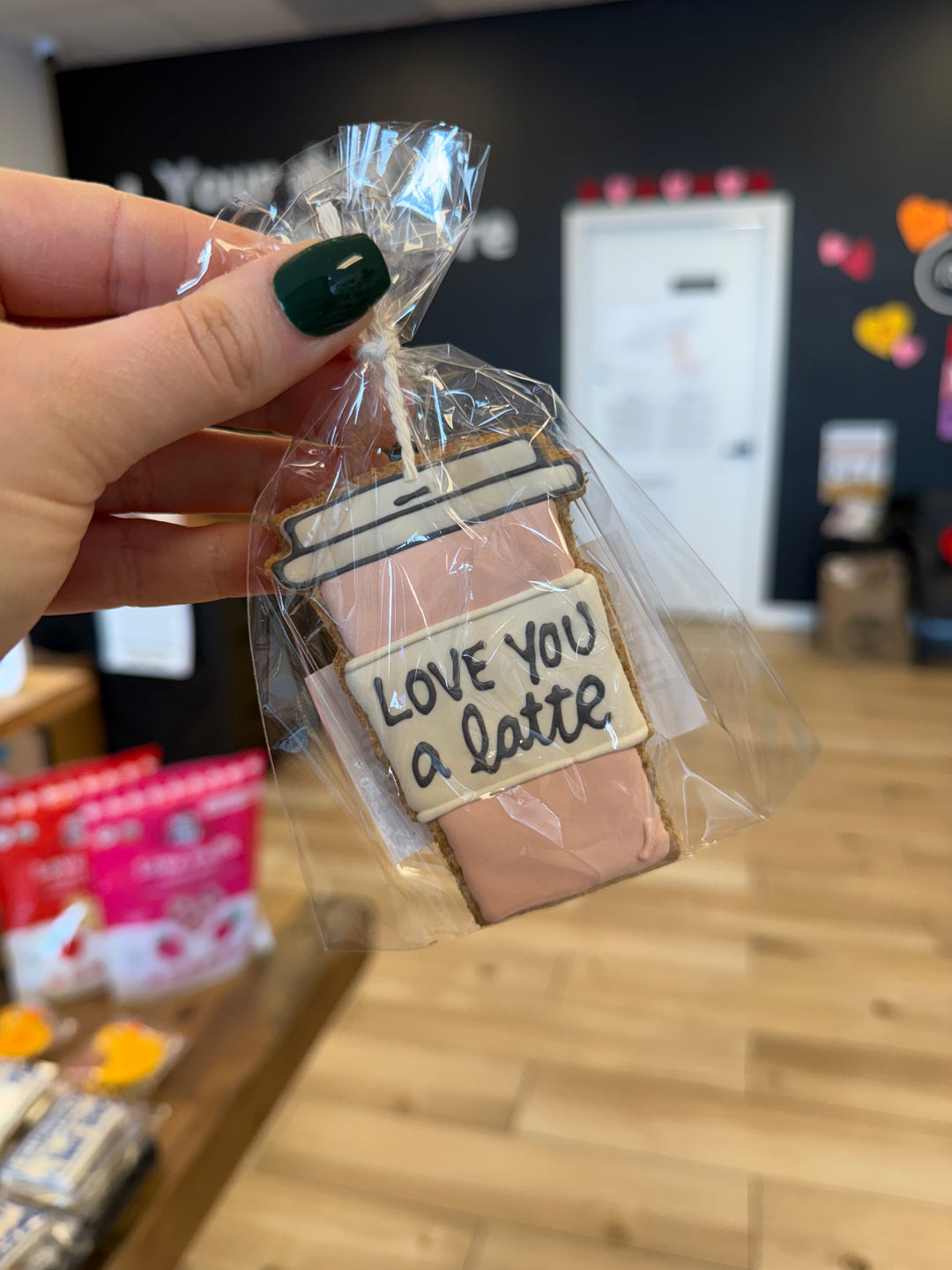 Bakery Table: Single Cookie - I Love You a Latte (Pink)